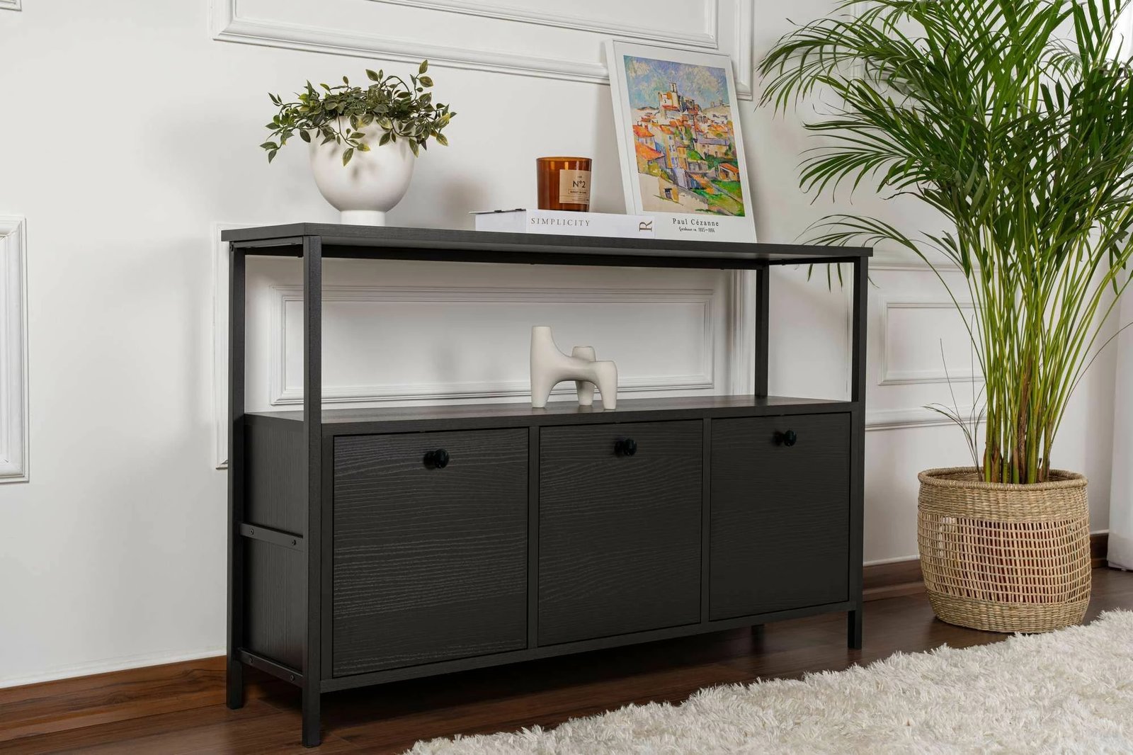 Konsol Nordure, Solace, dru i zi, e zezë