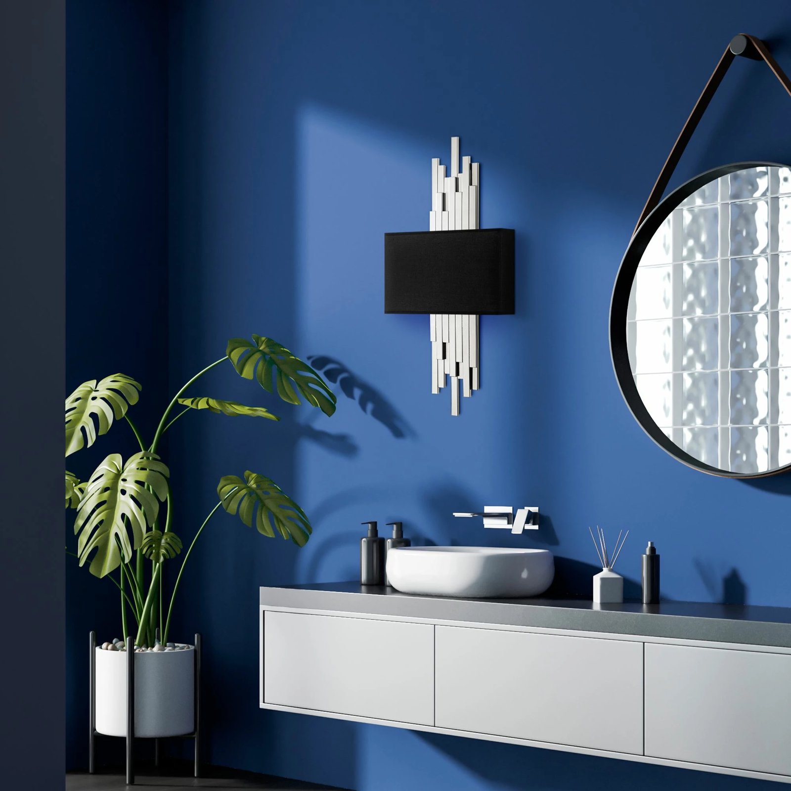 Llambë muri Opviq, Axıs - 15124, trup metalik, kapak prej tekstili, e bardhë dhe e zezë Llambë muri Opviq, Axıs - 15124, trup metalik, kapak prej tekstili, e bardhë dhe e zezë