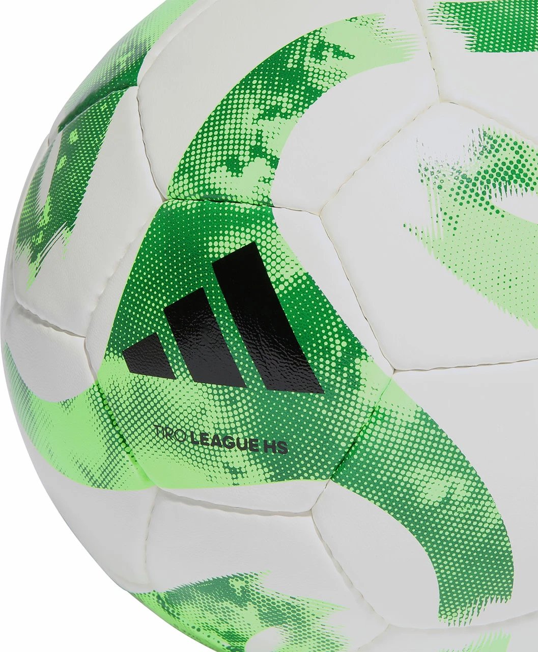 Top futbolli adidas, bardh e gjelbër