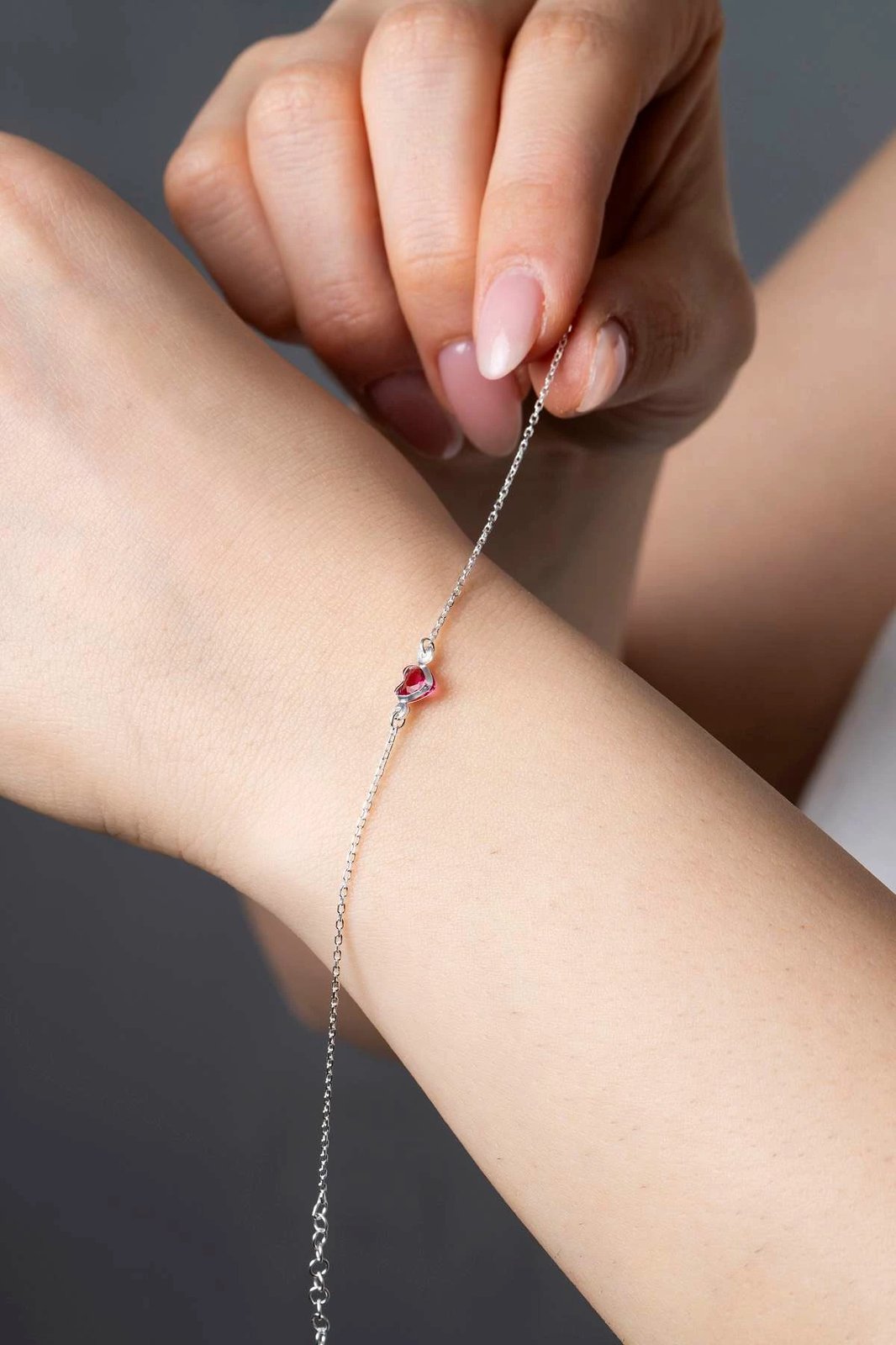 Byzylyk argjendi me gur të kuq, Jumeon, TFNY65226