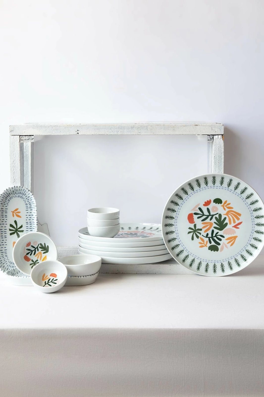 Set mëngjesi 14 pjesësh Hermia Concept, NNMOD14KH880741