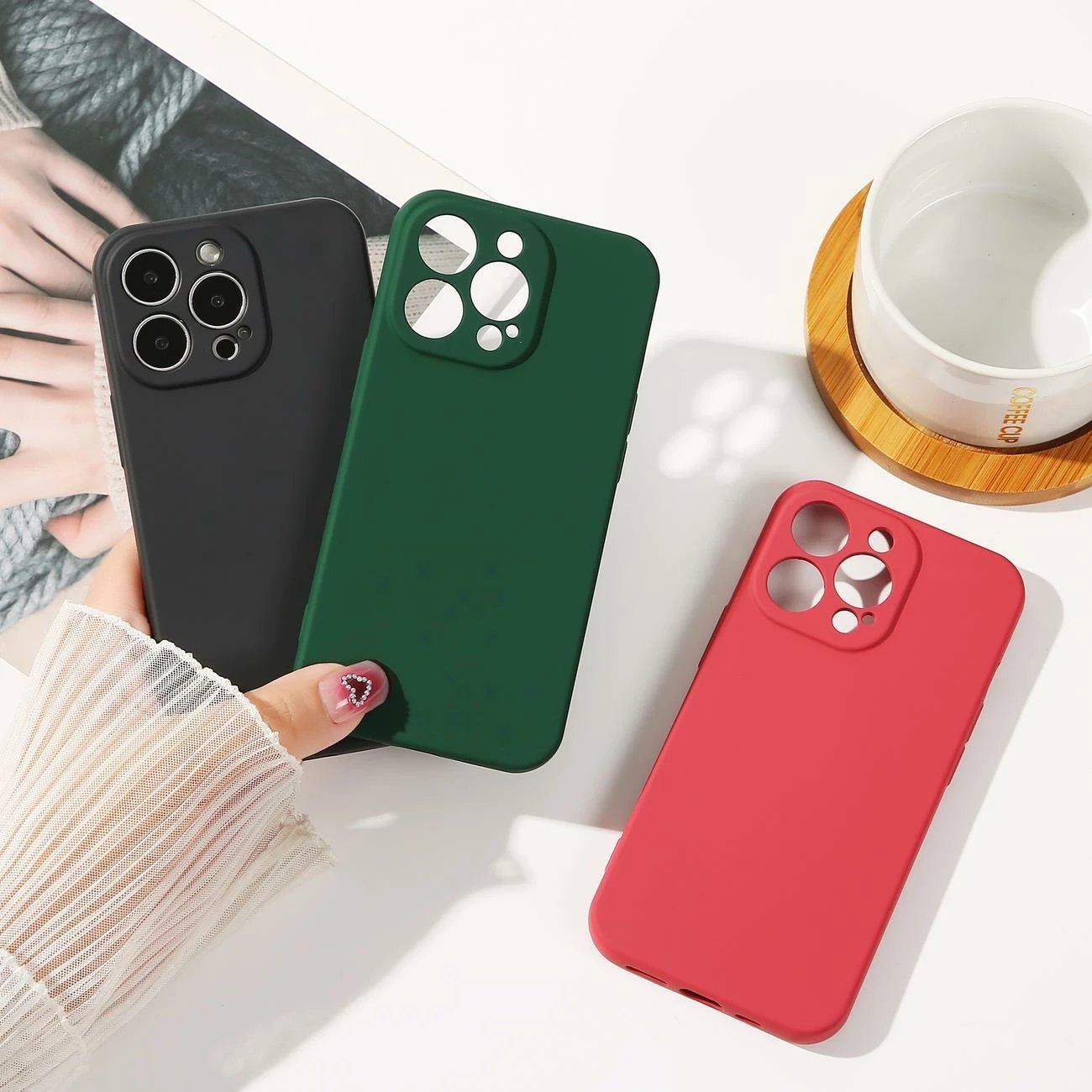 Mbështjellës silikoni Hurtel për Xiaomi Redmi Note 11/Note 11S, i zi