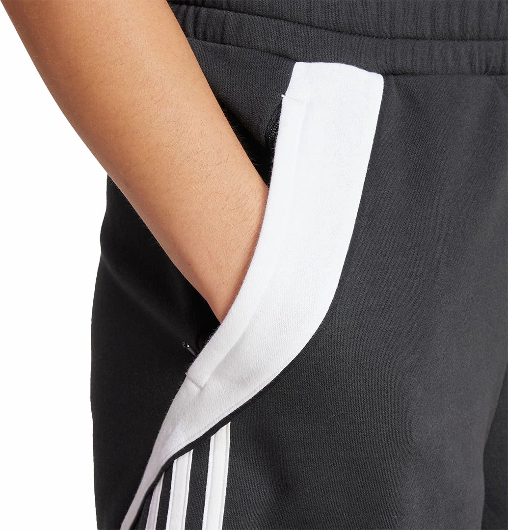 Shorce për femra adidas, të zeza