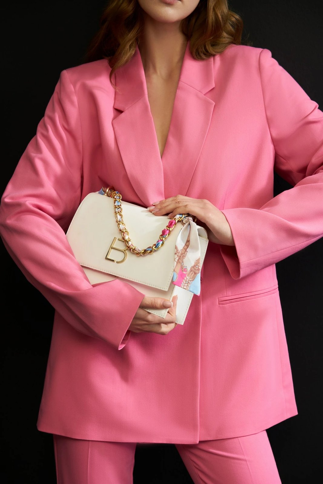 Çantë crossbody Lucky Bees, e bardhë, 918