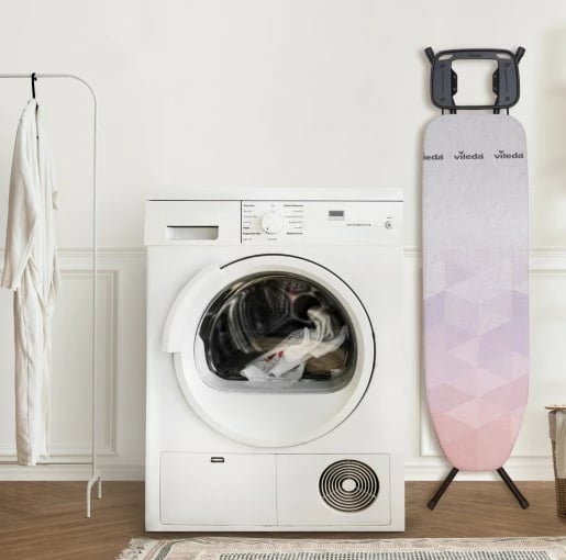 Dërrasë hekurosjeje Vileda Diamond S, 114x33 cm, me mbajtëse hekuri, e zezë/rozë/vjollcë/bardhë