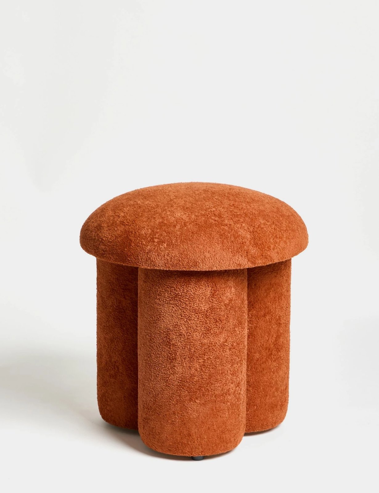 Tufet Magnus, portokalli, Atelier del Sofa