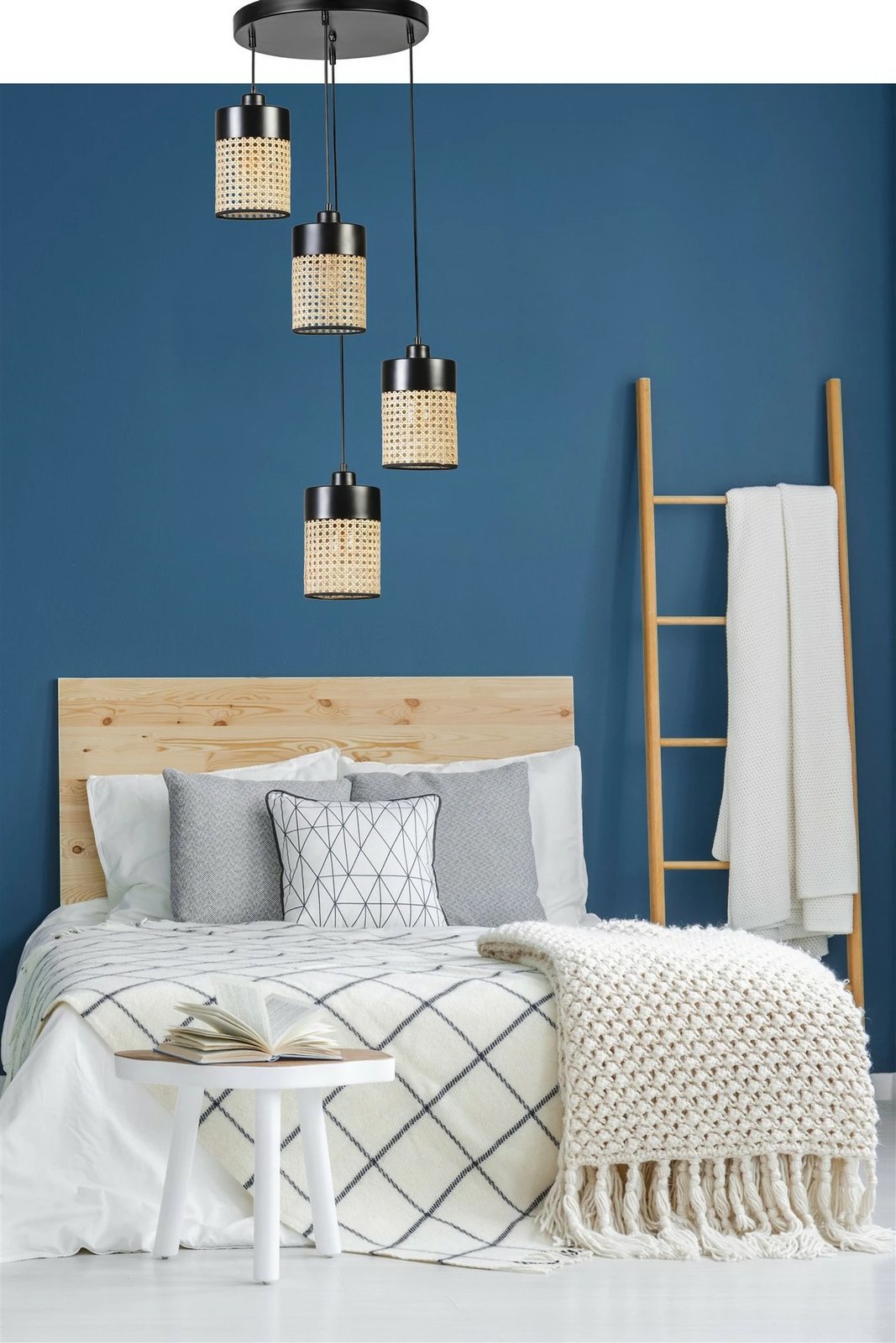 Llambë tavani Opviq, ratan, e zezë, 8705-4