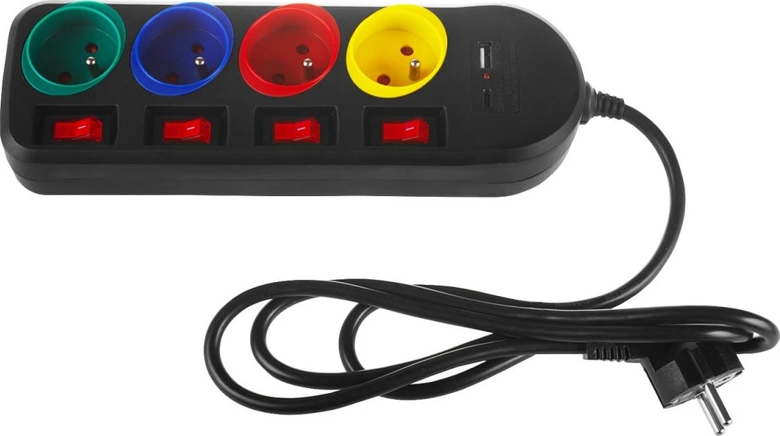 Listë zgjatjeje Maclean MCE508 B, 4 dalje, 1.5m, 2x USB (A/C), e zezë