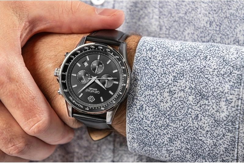 Orë dore për meshkuj Giewont, e zezë