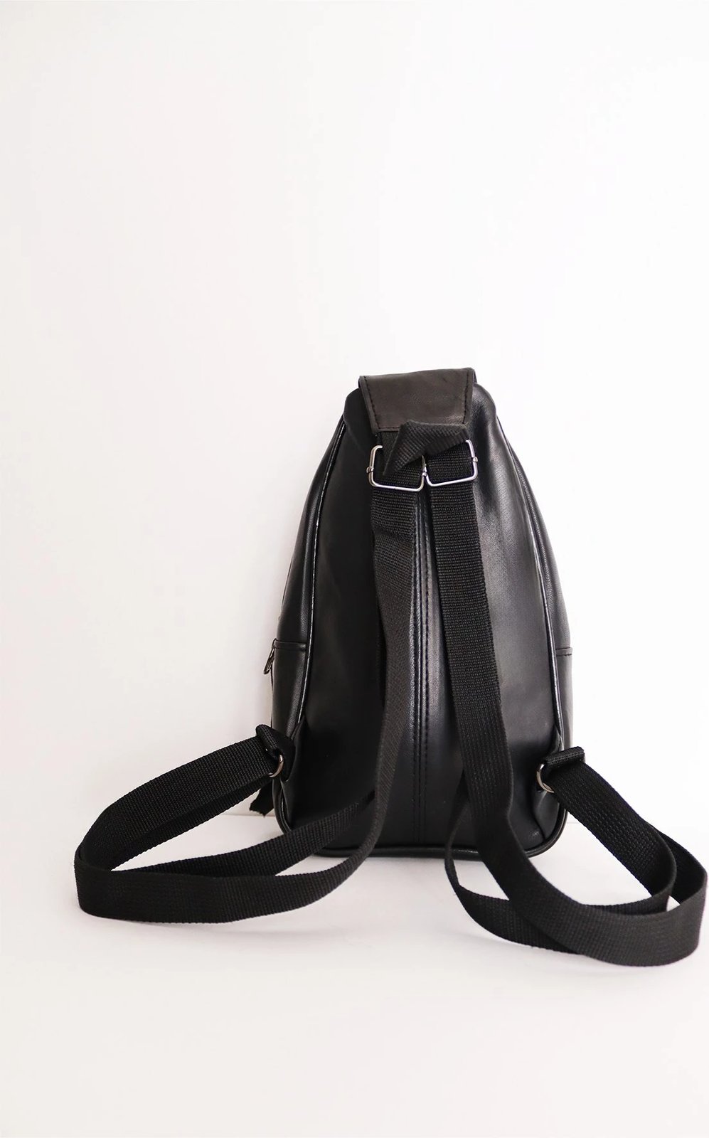 Çantë shpine lëkure, ngjyrë e zezë, Zoozie Bags, HDSBK10218932189390