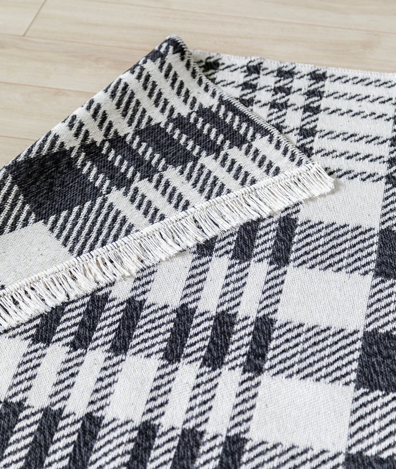 Qilim pambuku, i bardhë dhe i zi, 60x100cm, Conceptum Hypnose, 22991A