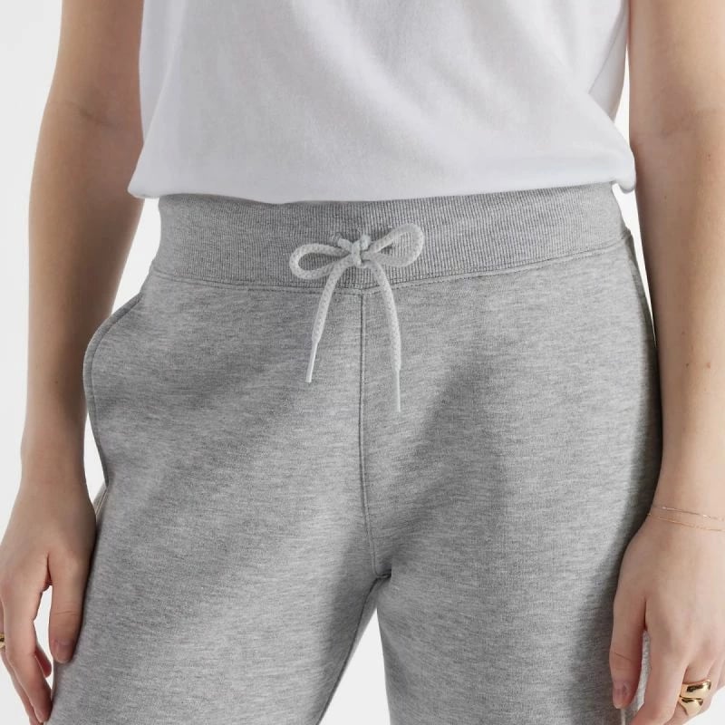 Pantallona sportive për femra New Balance, gri
