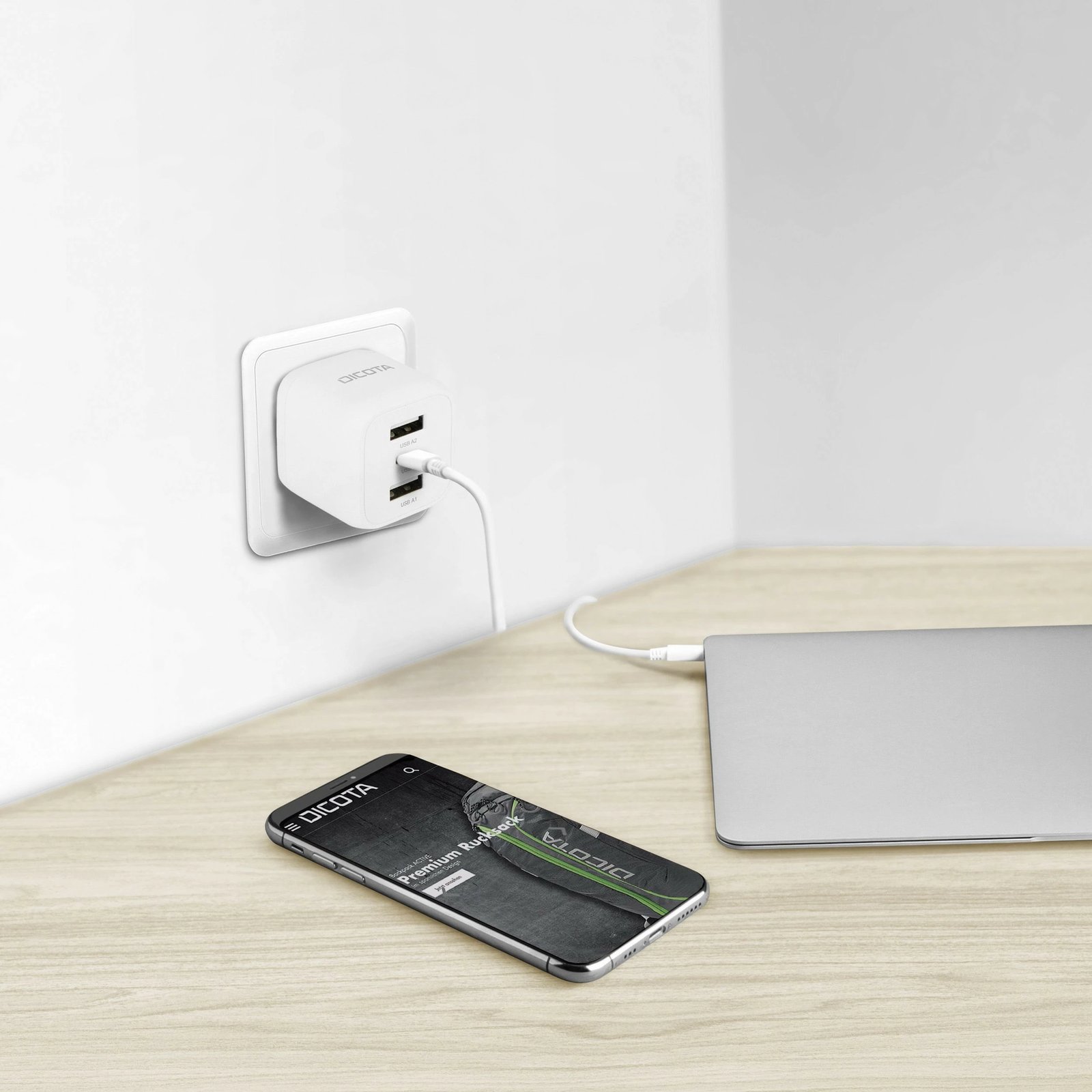 Karikues DICOTA D32069, 32W, USB-C dhe USB-A, i bardhë