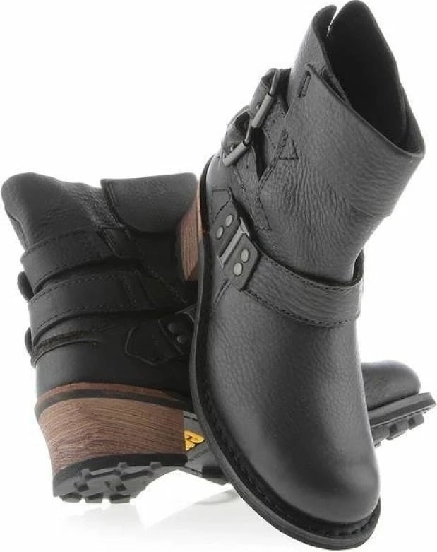 Këpucë femrash Caterpillar, të zeza