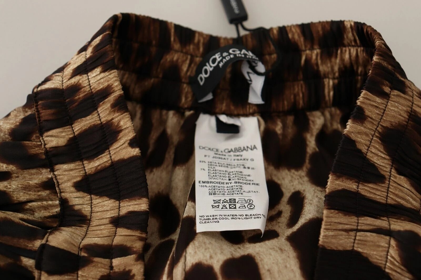 Pantallona për femra Dolce & Gabbana, të kafta / të zeza 