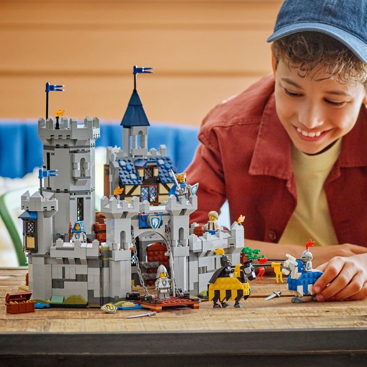 Set ndërtimi LEGO Creator 3-in-1 Medieval Knight's Castle 31168, 1371 pjesë, plastikë