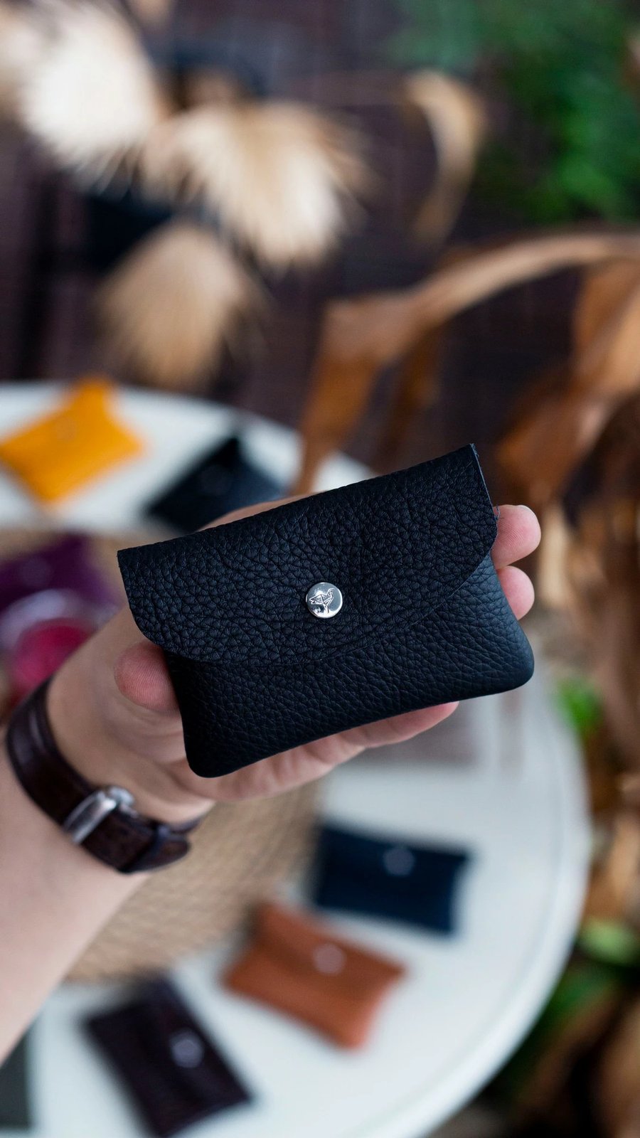 Mbajtës kartelash prej lëkure, Zoozie Bags, Murcia, i zi v2