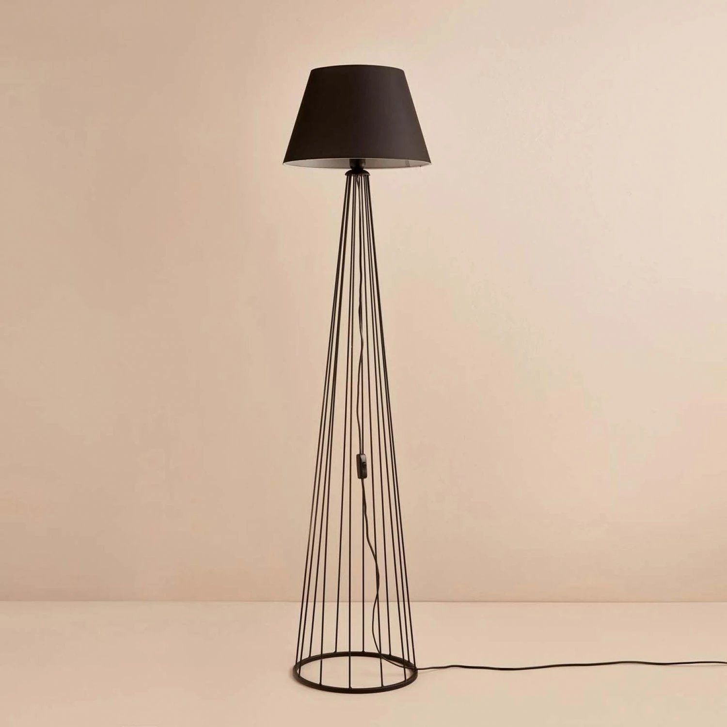 Llambë dyshemeje Opviq, AYD-3491, e zezë