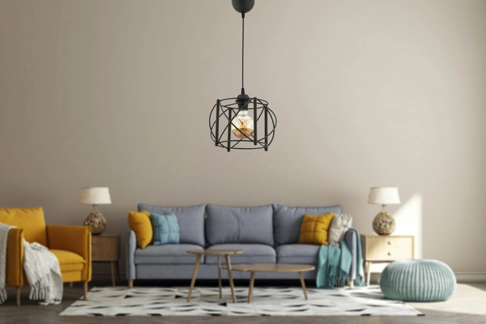 Llambë tavani Opviq, Strazci, ngjyrë e zezë