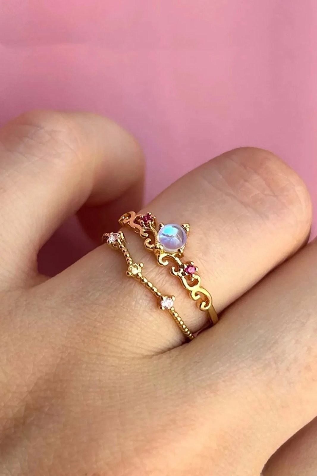 Unazë Jumeon, ngjyrë ari, gur zirkoni, e rregullueshme