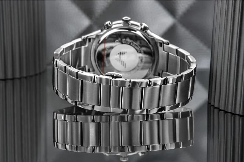 Orë dore për meshkuj Emporio Armani, titanium