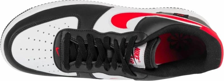 Atlete për meshkuj Nike, të bardha e të zeza
