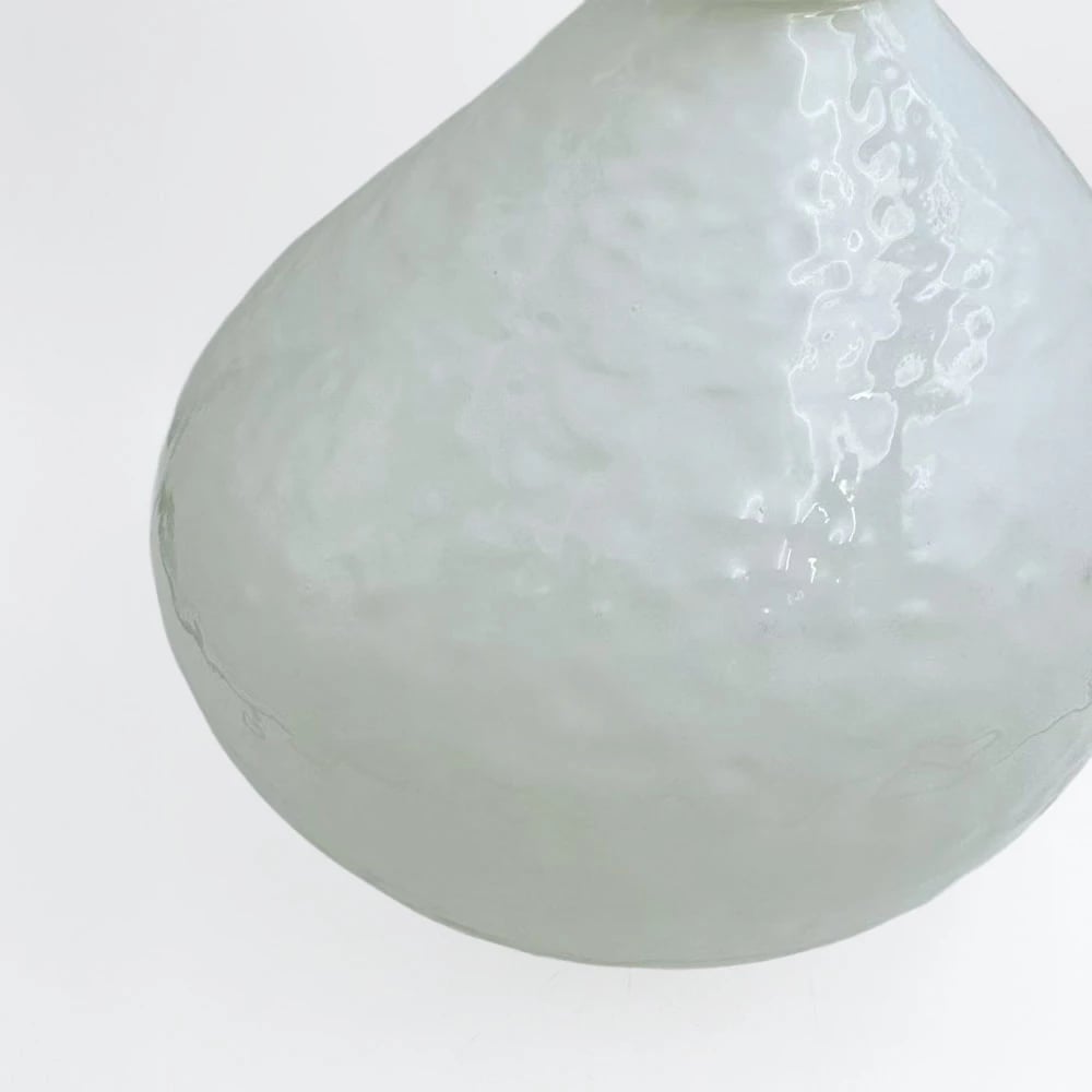 Vazo qelqi e bardhë, 22x22x35.5cm