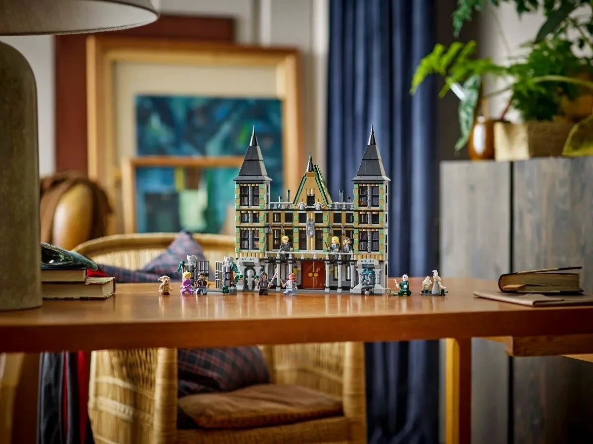 Set LEGO Harry Potter 76453 Malfoy Manor