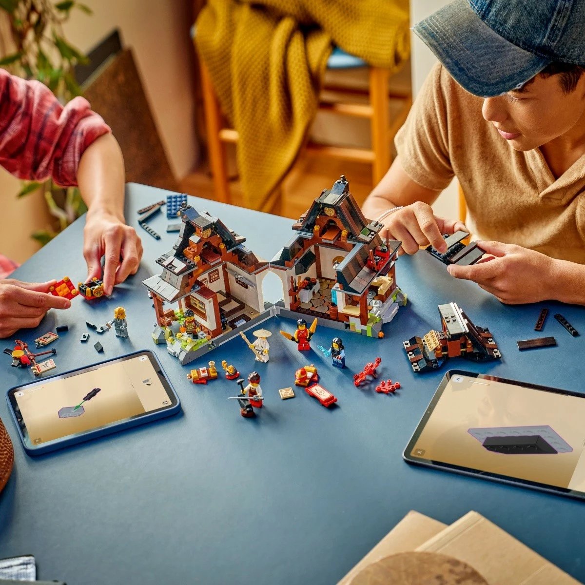 Set ndërtimi LEGO Ninjago 71858 Forge of Four Weapons 1259 copa 14+ edicion 15‑vjetor ekstra i madh