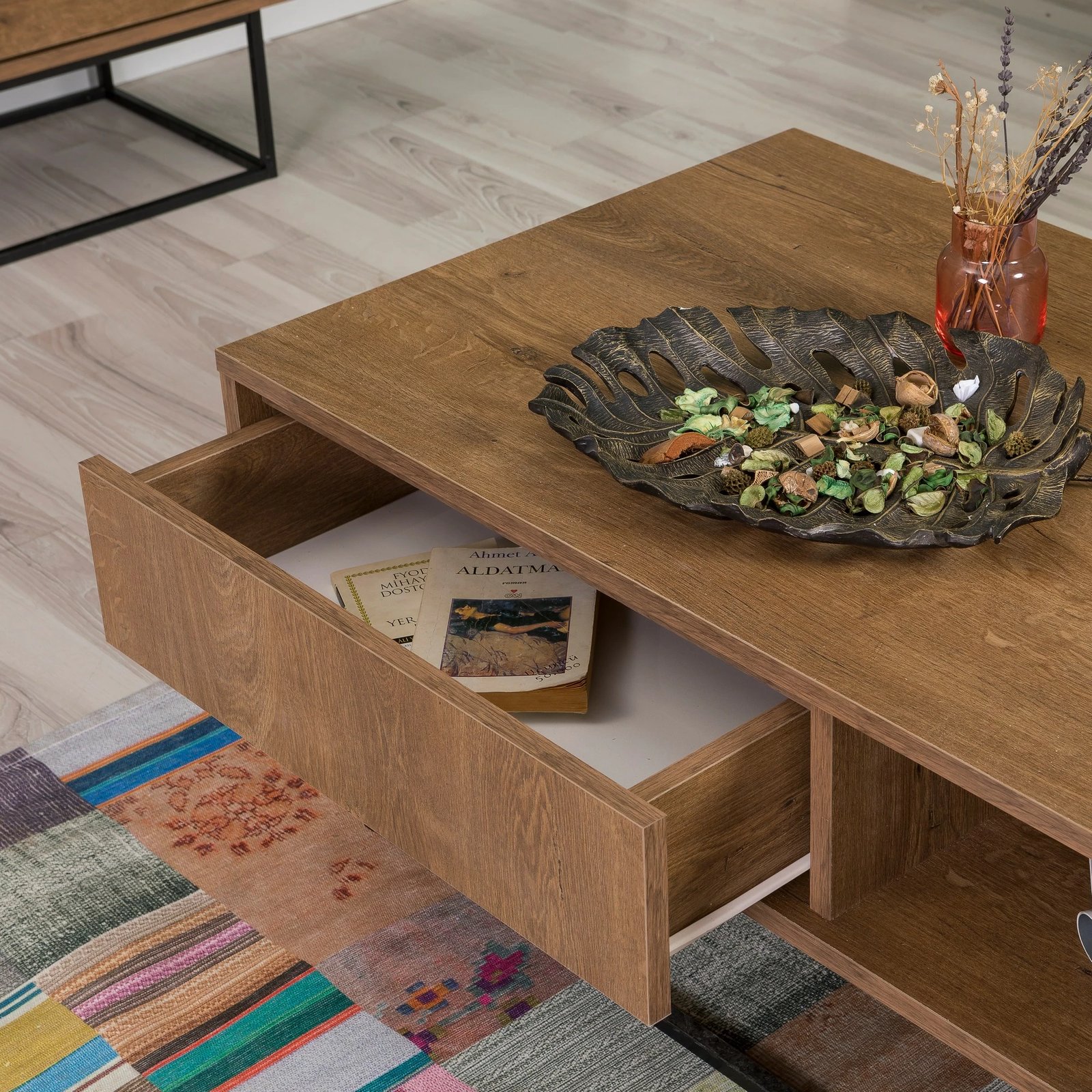 Set mobiljesh për dhomë dite Skye Decor, Laxus Takım 19, ngjyrë arre dhe e zezë