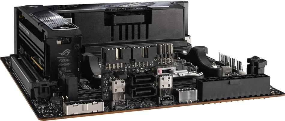 Pllakë amë ASUS Rog Strix X670E-I GAMING