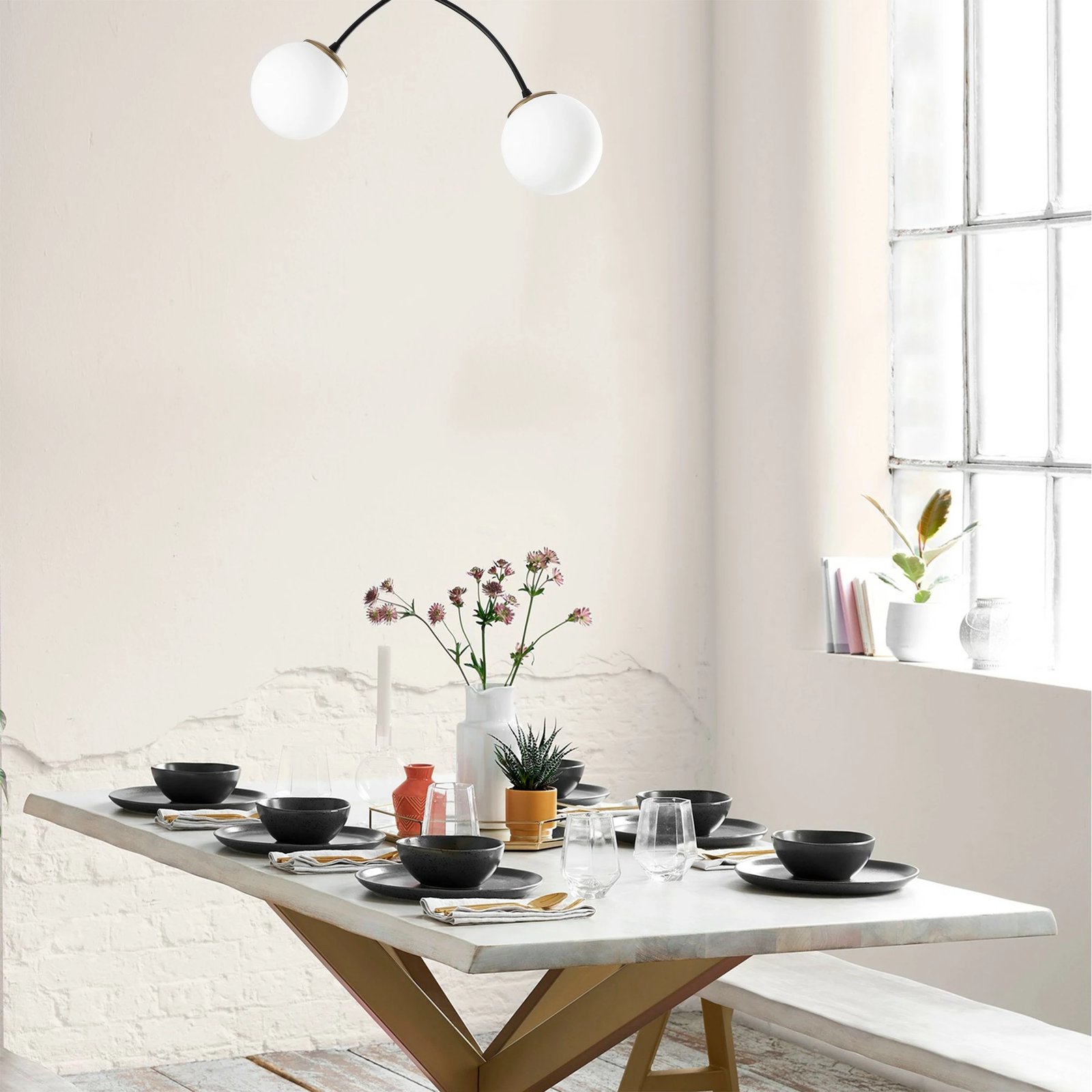 Llambë tavani moderne Opviq, Kromozom - 1001, e bardhë dhe e zezë