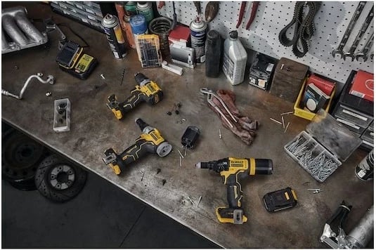 Makineri për nite DeWALT DCF403NT-XJ, 18V, 1.6 kg, Alumini, Zezë/Verdhë