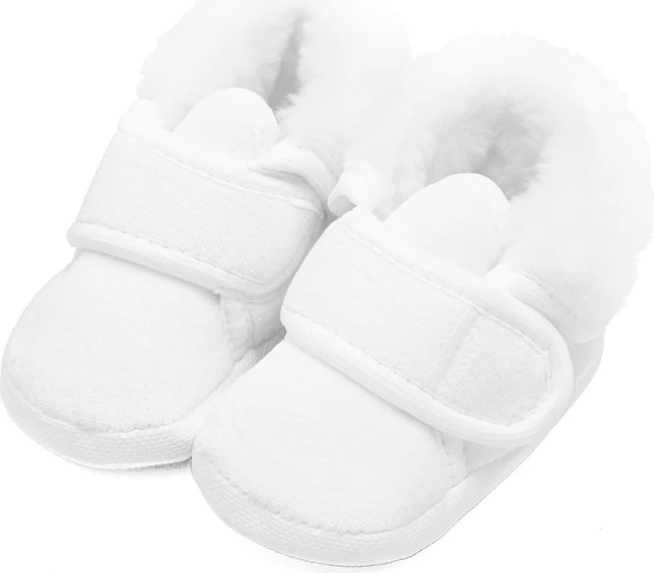 Papuçe bebe NEW BABY dimri për djem madhësia 3-6 m me velcro taban PVC e bardhë