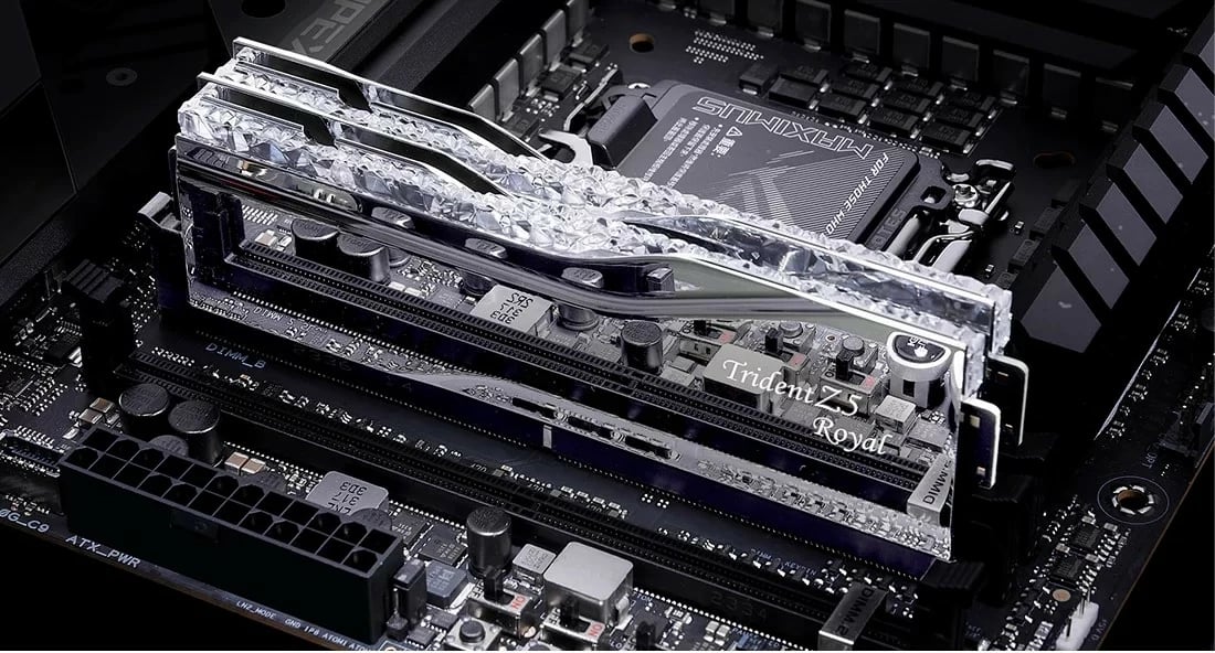 RAM Memorje G.Skill Trident Z5 Royal KIT 2x32GB, DDR5, 6400MHz, RGB
