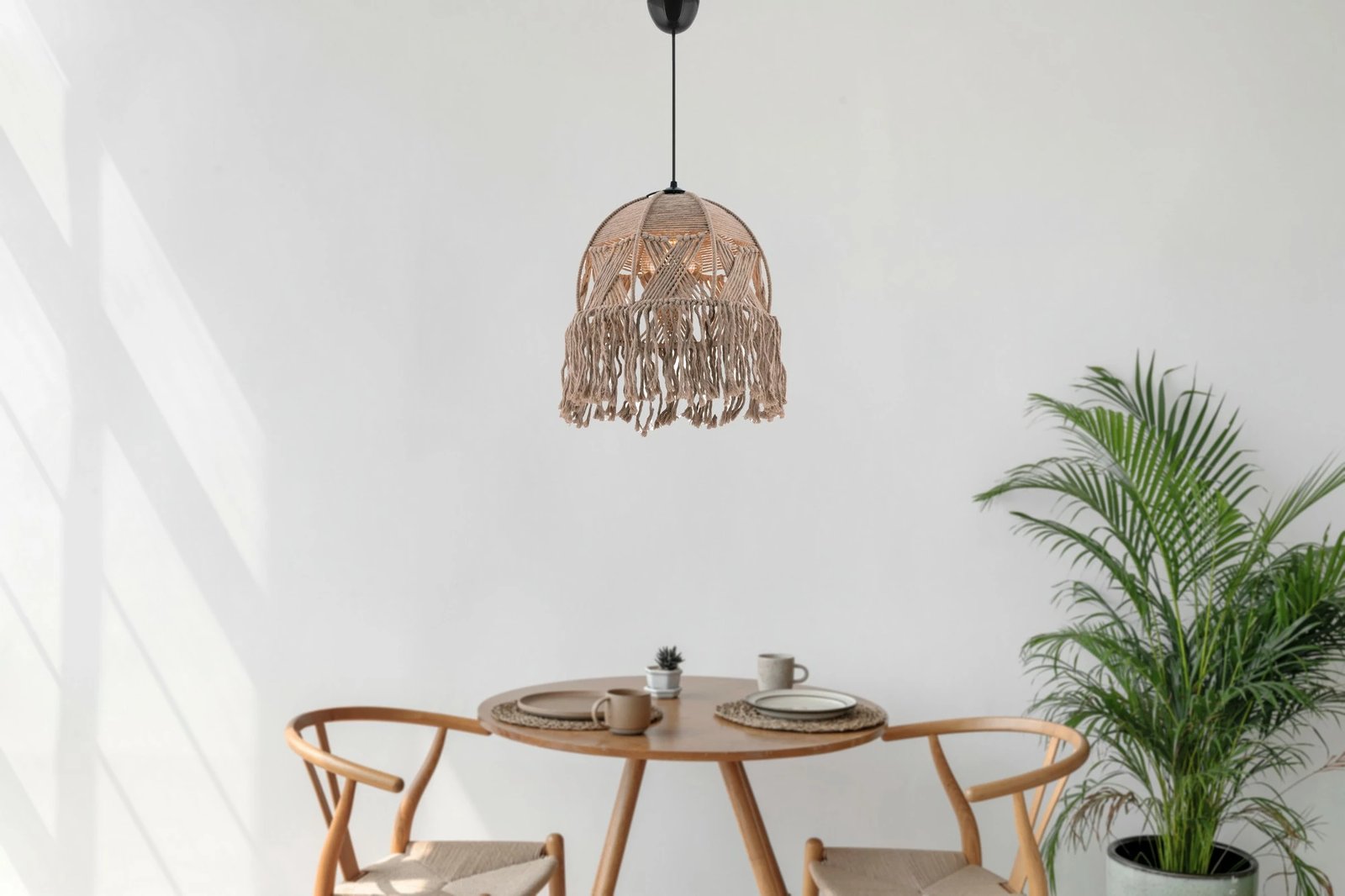 Llambë tavani Opviq, ngjyrë kafe, Tona Llambë tavani Opviq, ngjyrë kafe, Tona