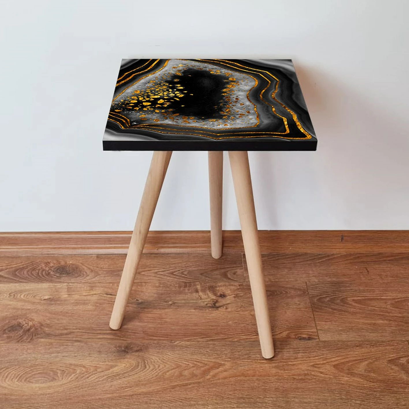 Tavolinë anësore Skye Decor, Shp76, e zezë