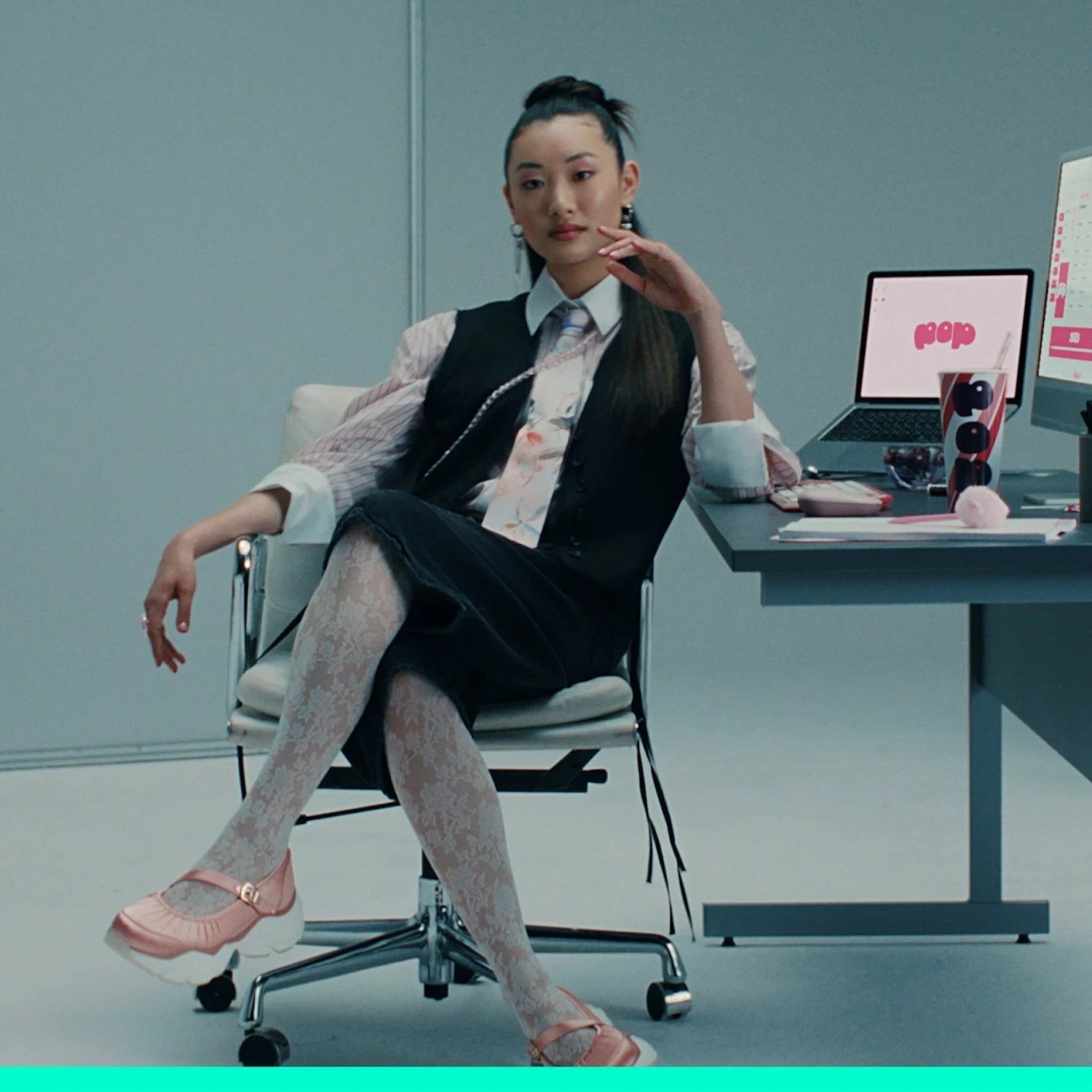 Tastierë dhe maus Logitech POP ICON Combo, grafit