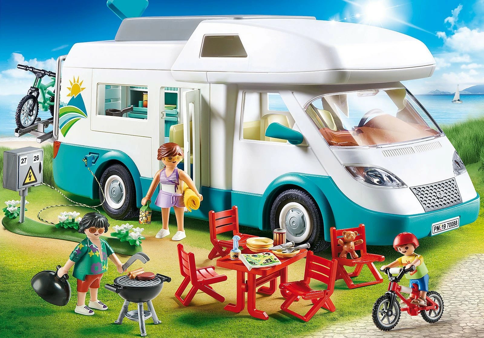 Set lodrash Playmobil Family Fun 70088, makinë kampingu me figura dhe aksesorë