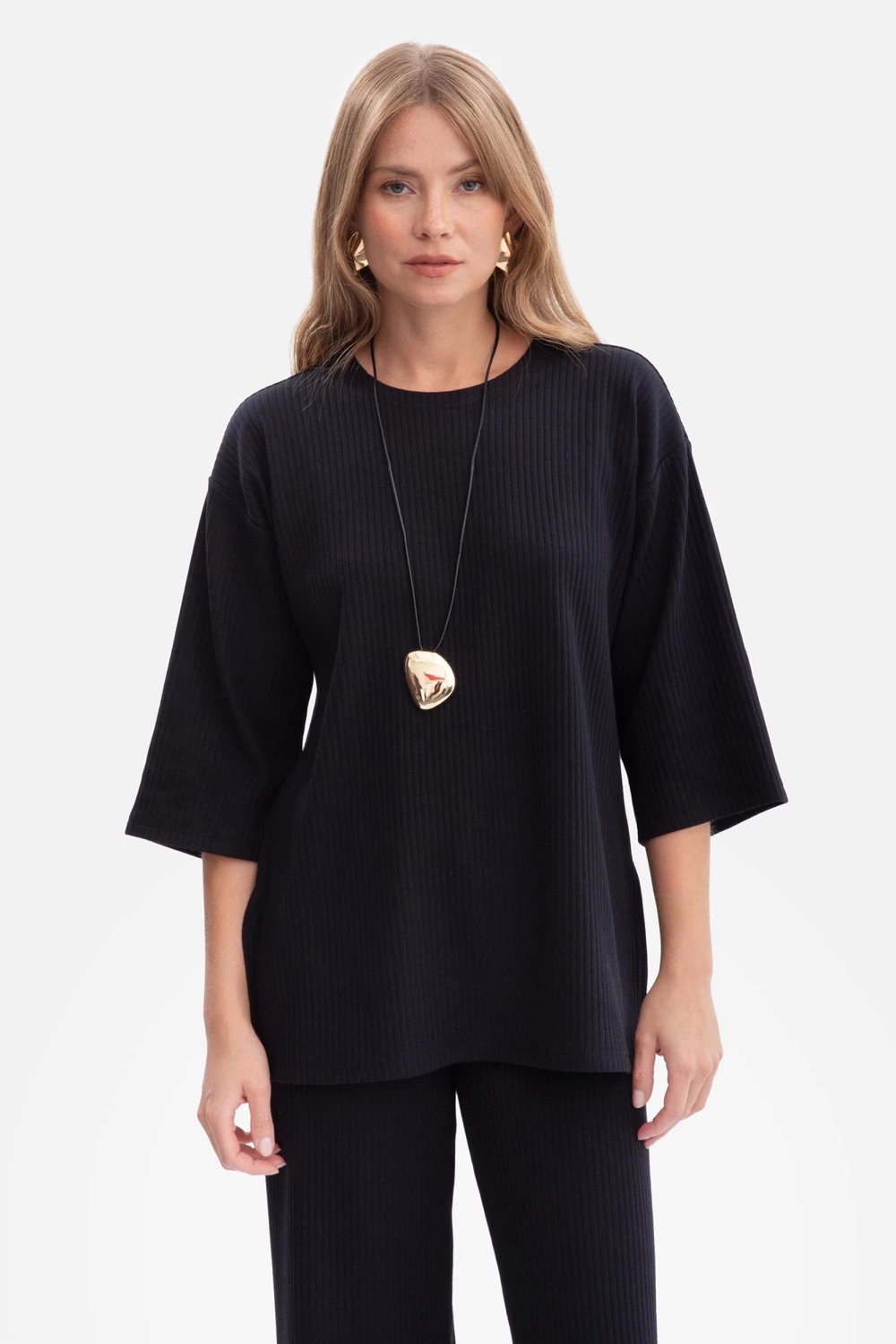Bluzë femra BeWear 218659, e zezë