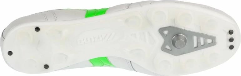 Atlete futbolli Mizuno për meshkuj dhe femra, të bardha