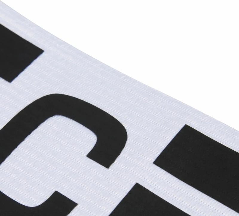 Shirit kapiteni adidas për të rritur, bardh e zi