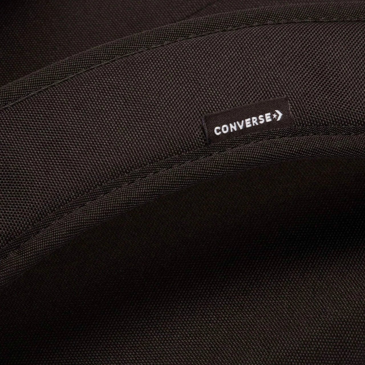 Çantë shpine Converse unisex, e zezë