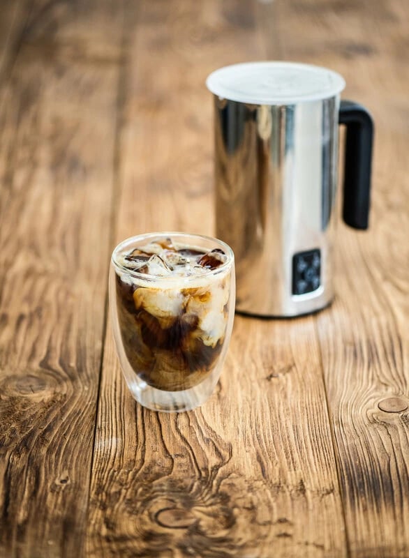 Aparat Për Qumësht ETA LATTEO 618990000