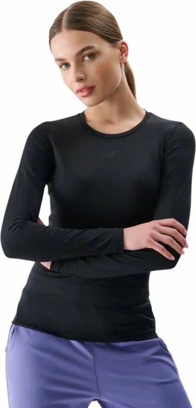 Maicë për femra 4F, e zezë
