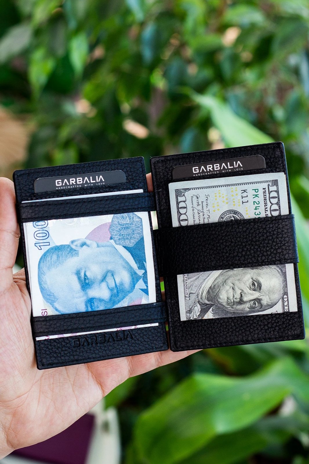 Mbajtës kartelash Zoozie Bags, Magic, i zi v2 Mbajtës kartelash Zoozie Bags, Magic, i zi v2