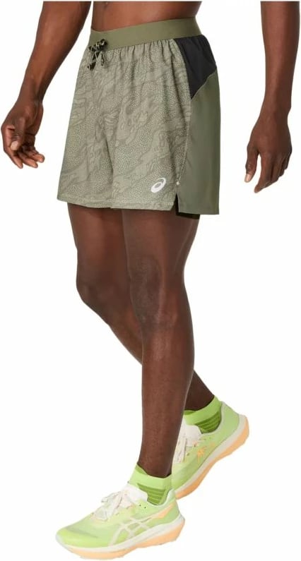 Shorce sportive Asics, të gjelbra