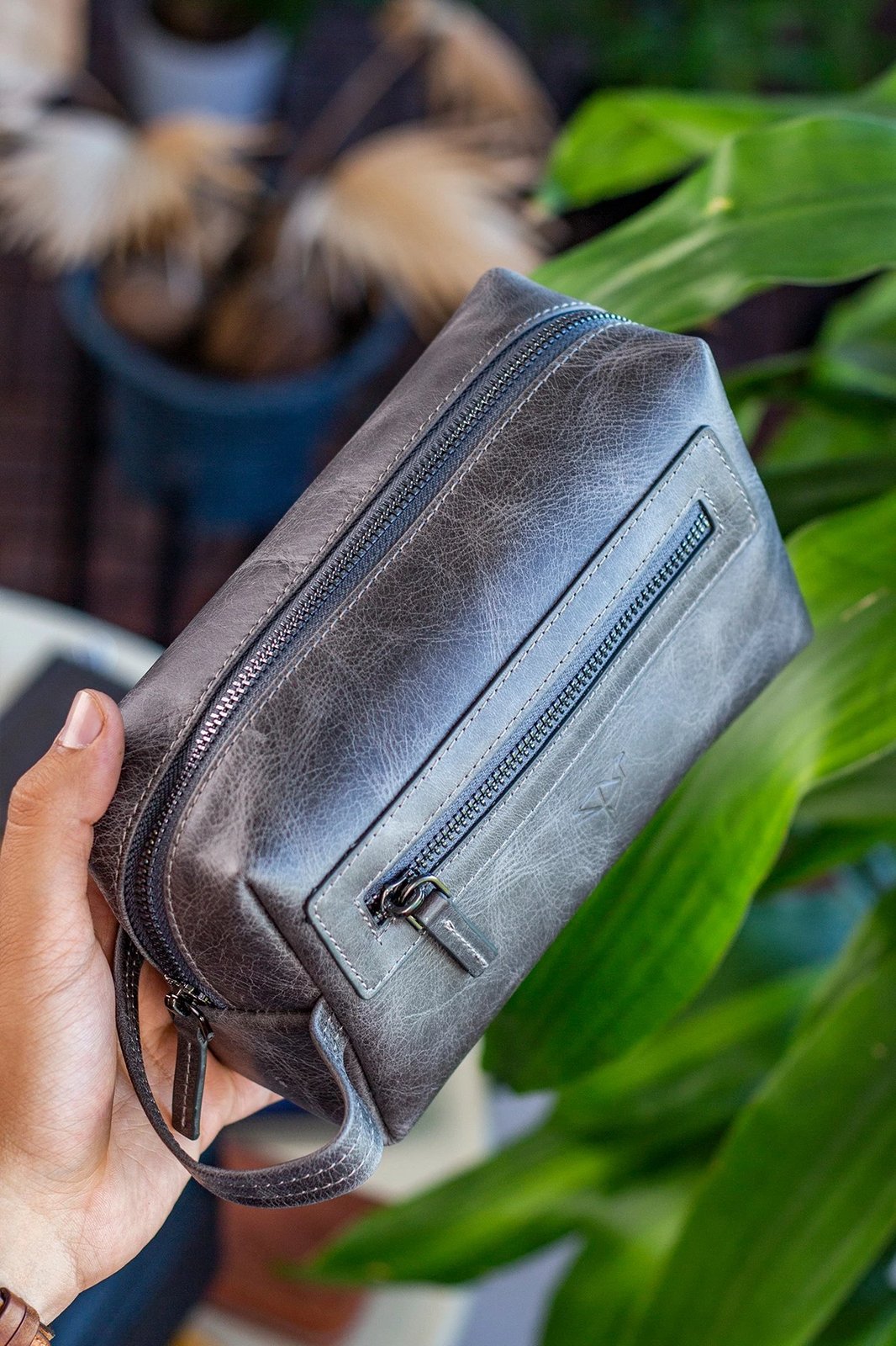 Çantë dore lëkure, ngjyrë gri, Zoozie Bags Boston Crazy