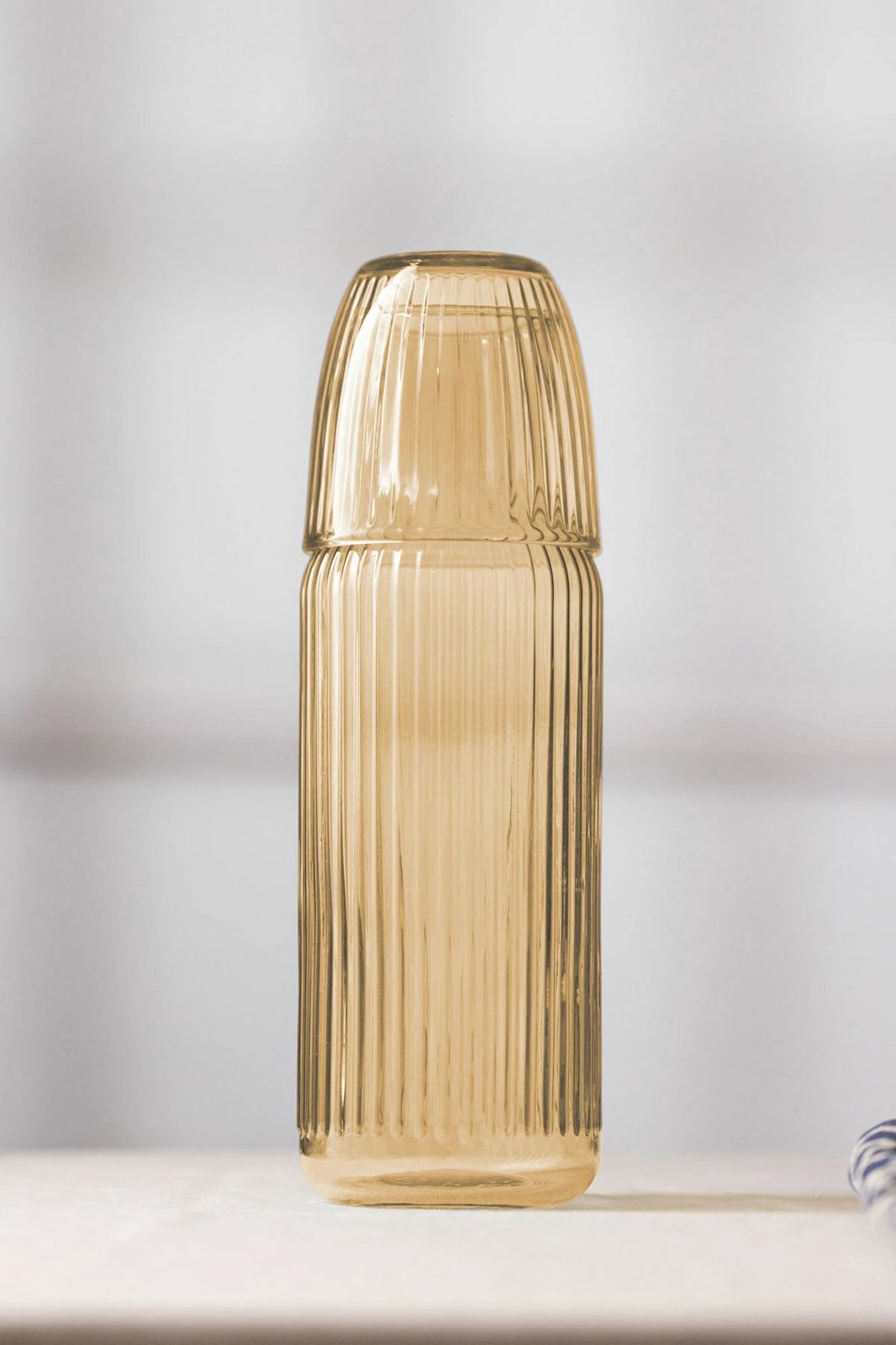 Set shishe dhe gotë qelqi, ngjyrë amber, Hermia Concept, 2 copë