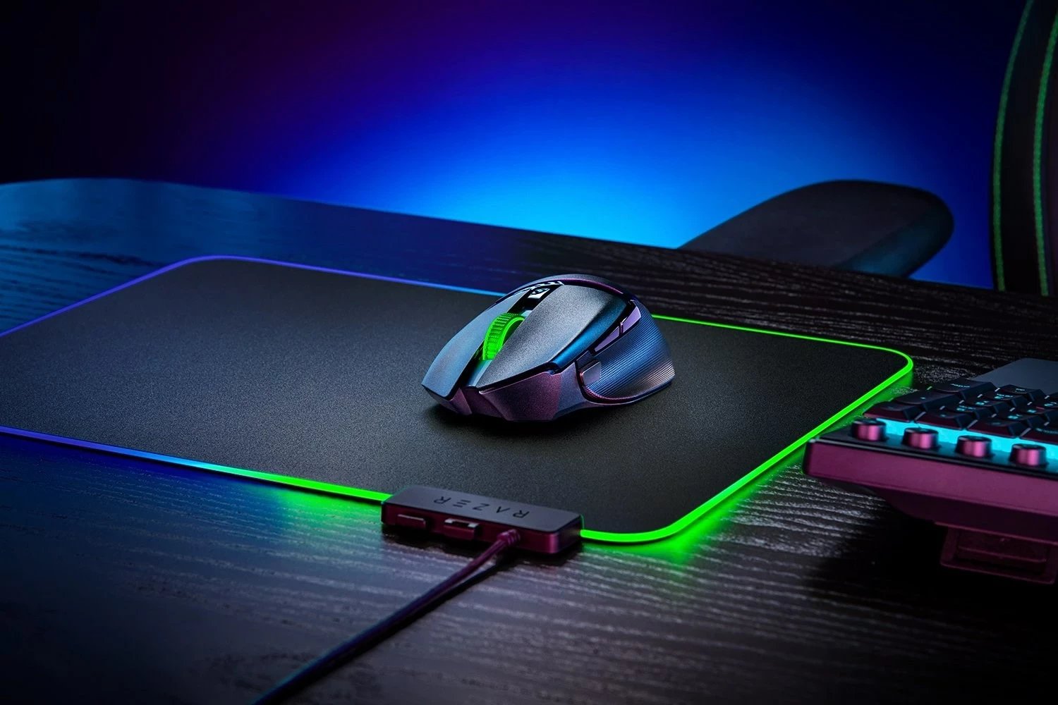 Maus Razer Basilisk V3 X HyperSpeed, Gaming, 18000 DPI, i zi